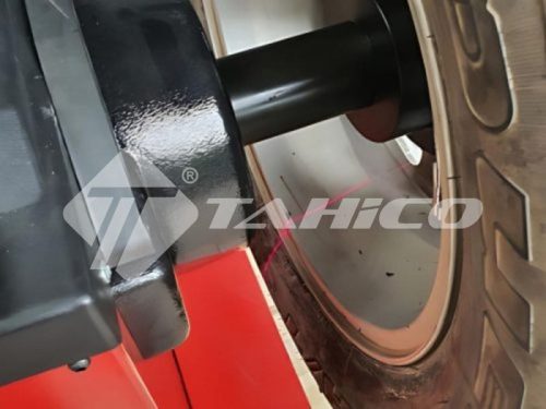 may can bang lop co mat laser chi diem shark sk930 3