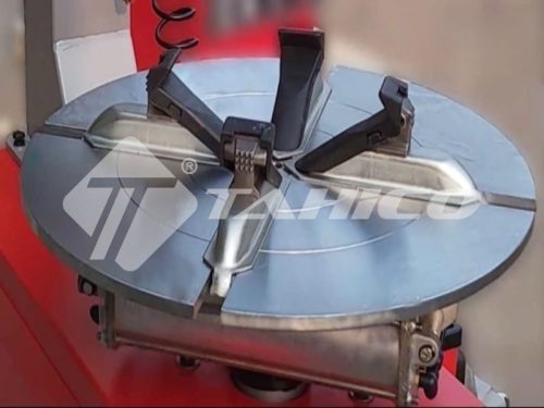 may ra vao lop xe may tc 850 4